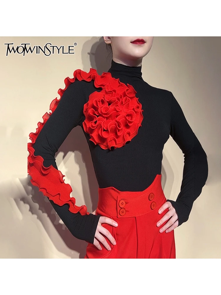 TWOTWINSTYLE Hit Color Spliced Appliques Elegant Shirt For Women Turtleneck Long Sleeve Slimming Chic Temperament Blouse Female