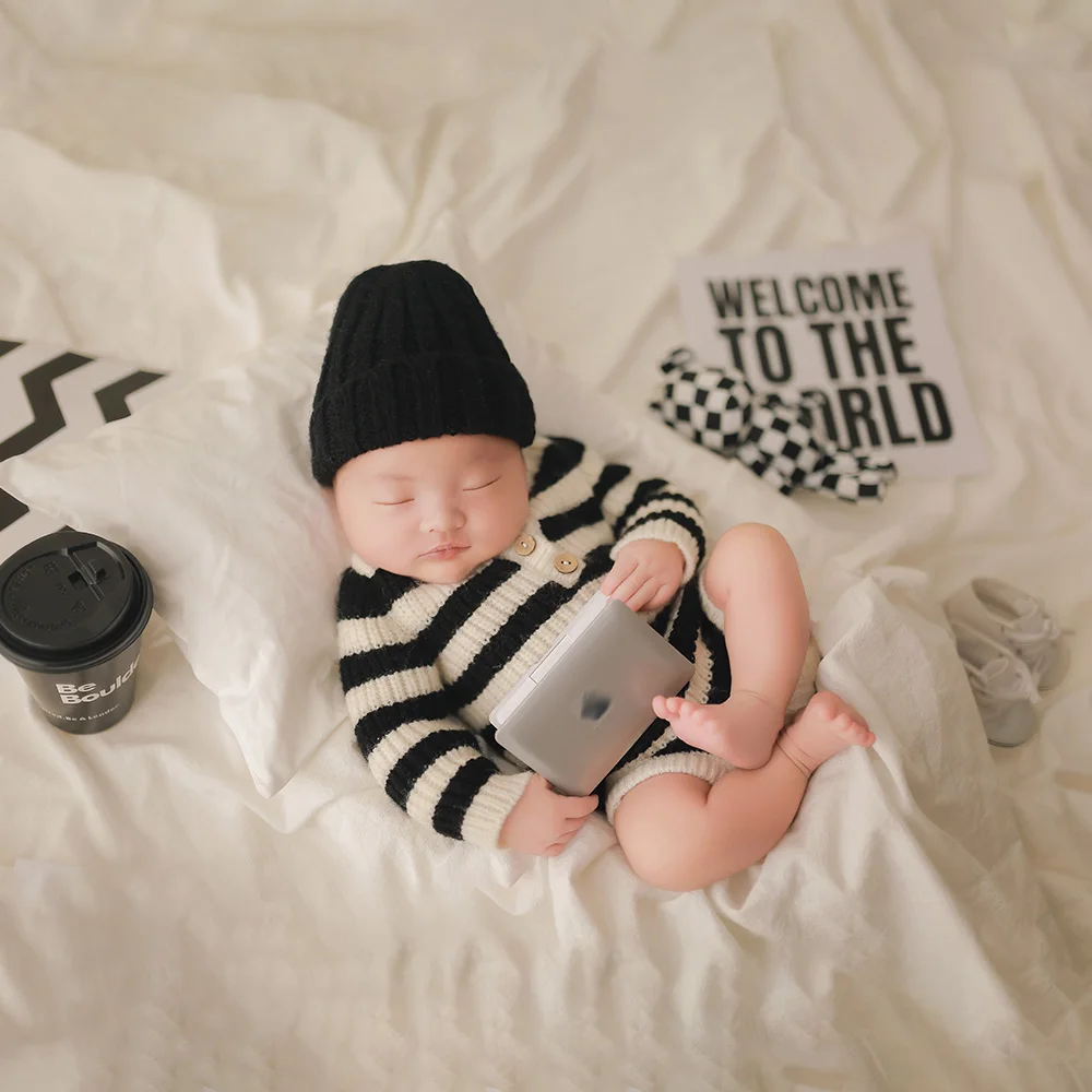 Baby Crochet Outfits Knitted Striped Jumpsuit Black Knitting Cap Newborn Photography Clothe Bear Doll Computer Studio Photo Prop