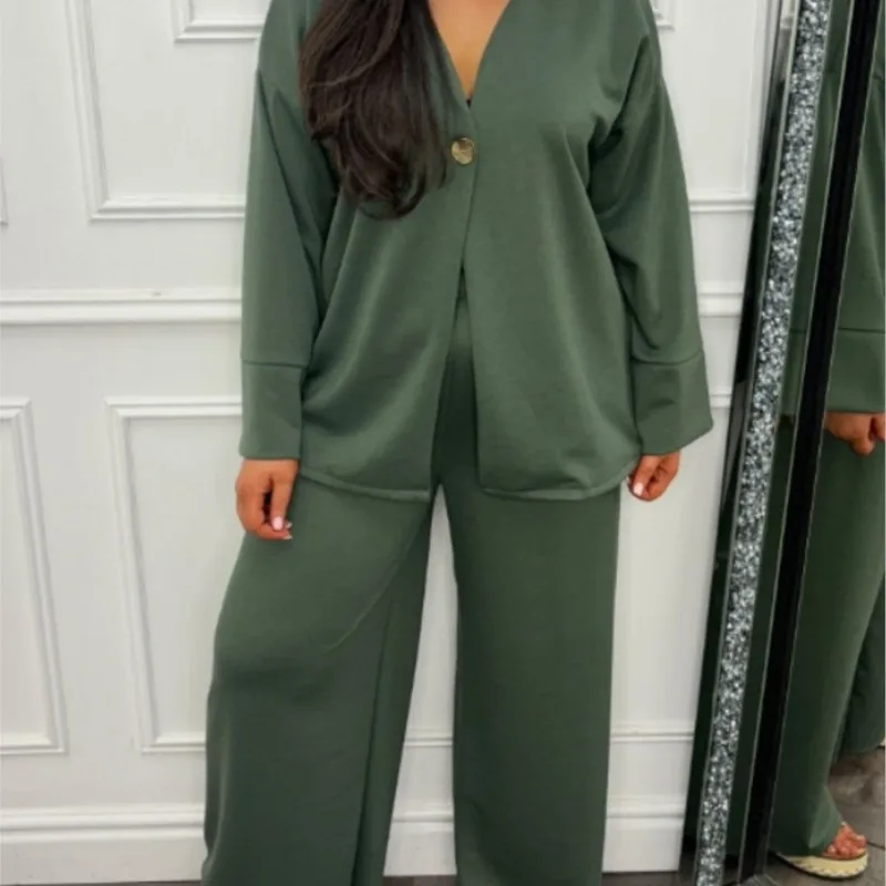 Sexy V-neck Loose Top Wide Leg Pants Fashionable Hoodie Two-piece Set Autumn Winter Women's New Casual Long Sleeved Pants Set