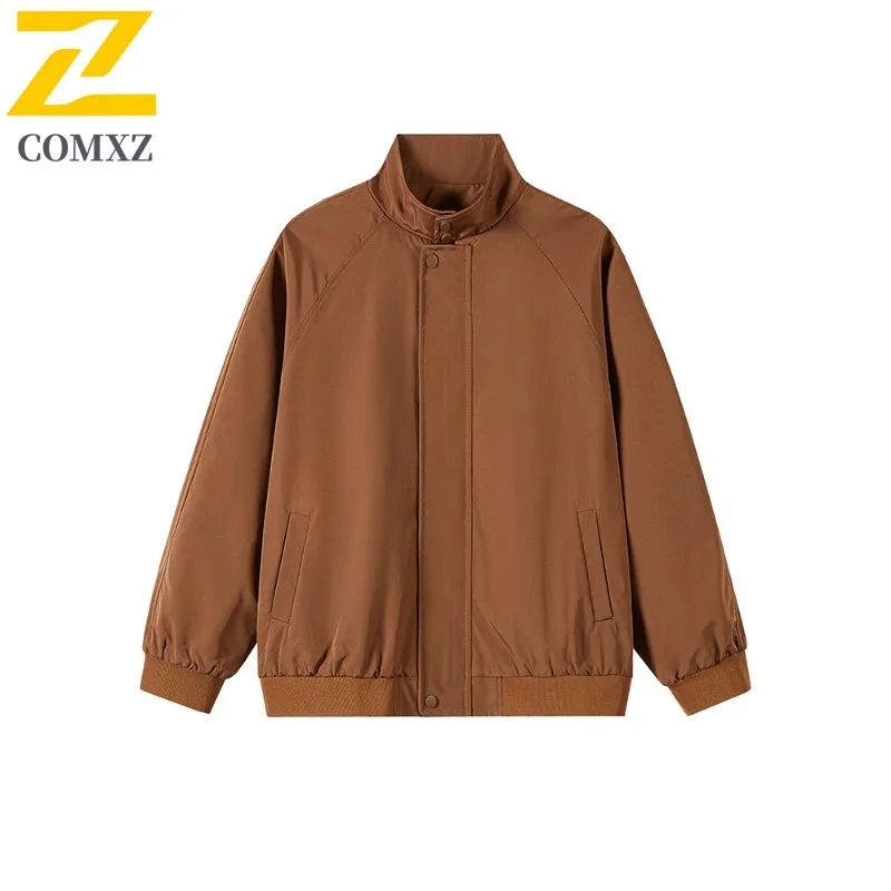 COMXZ يندبروف Chaqueta الوقوف طوق في الهواء الطلق متعدد جيب عالية الجودة المشي لمسافات طويلة العمل سترة تنفس معطف السفر ملابس للرجال