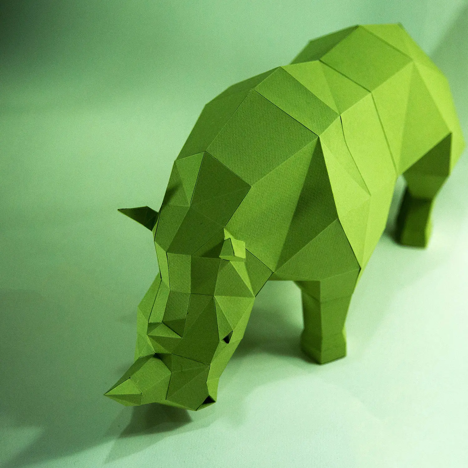 

Rhino Low Poly Rhinoceros 3D Paper Model Handmade Assembling Toys DIY Papercraft Home Sculpture Decor Animal Paper Figures Props