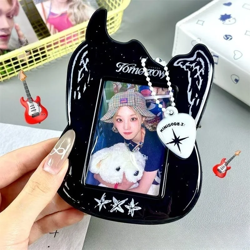 

Black Guitar Idol Photocard holder Transparent 3 inch Kpop Photocard Photo Protector Holder PVC Photo Sleeves Pendant Keychain