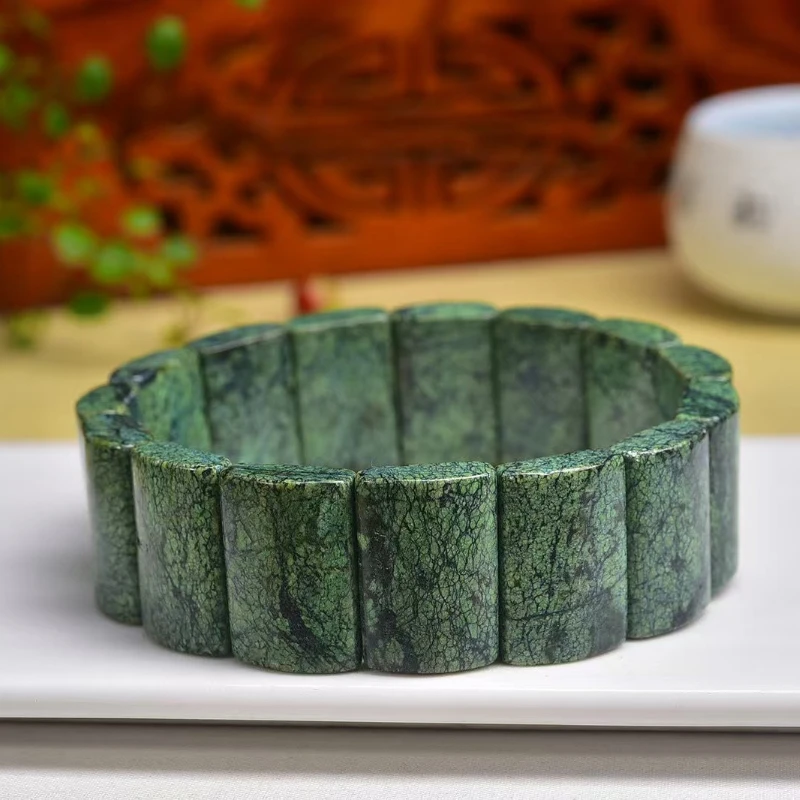 Natural medicine king stone hand, suitable for both men and women, daily versatile jewelry