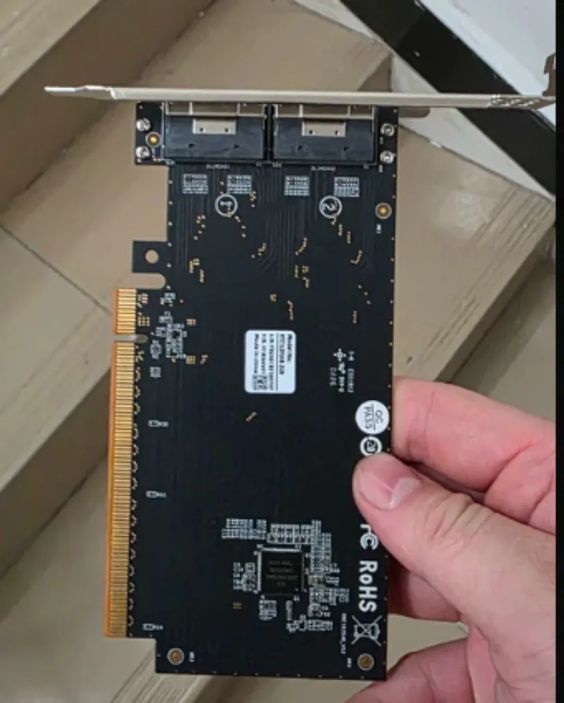 Suitable for dual-width dual-slot graphics card holder through x8x8 expansion PEX8749PCIe3.0x16x16ATX power supply