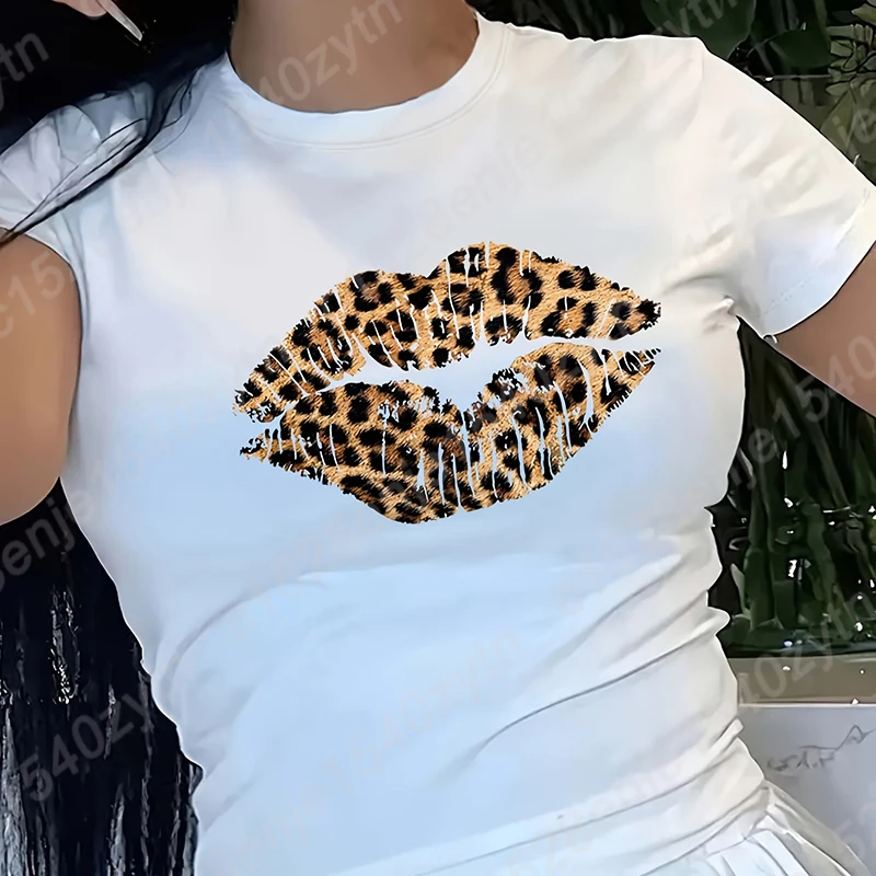 Leopard Lip Graphic T-Shirt Women Summer Short Sleeve Tee Shirt Hot Selling Round Neck T Shirt Casual Ladies Plus Size Tees Tops