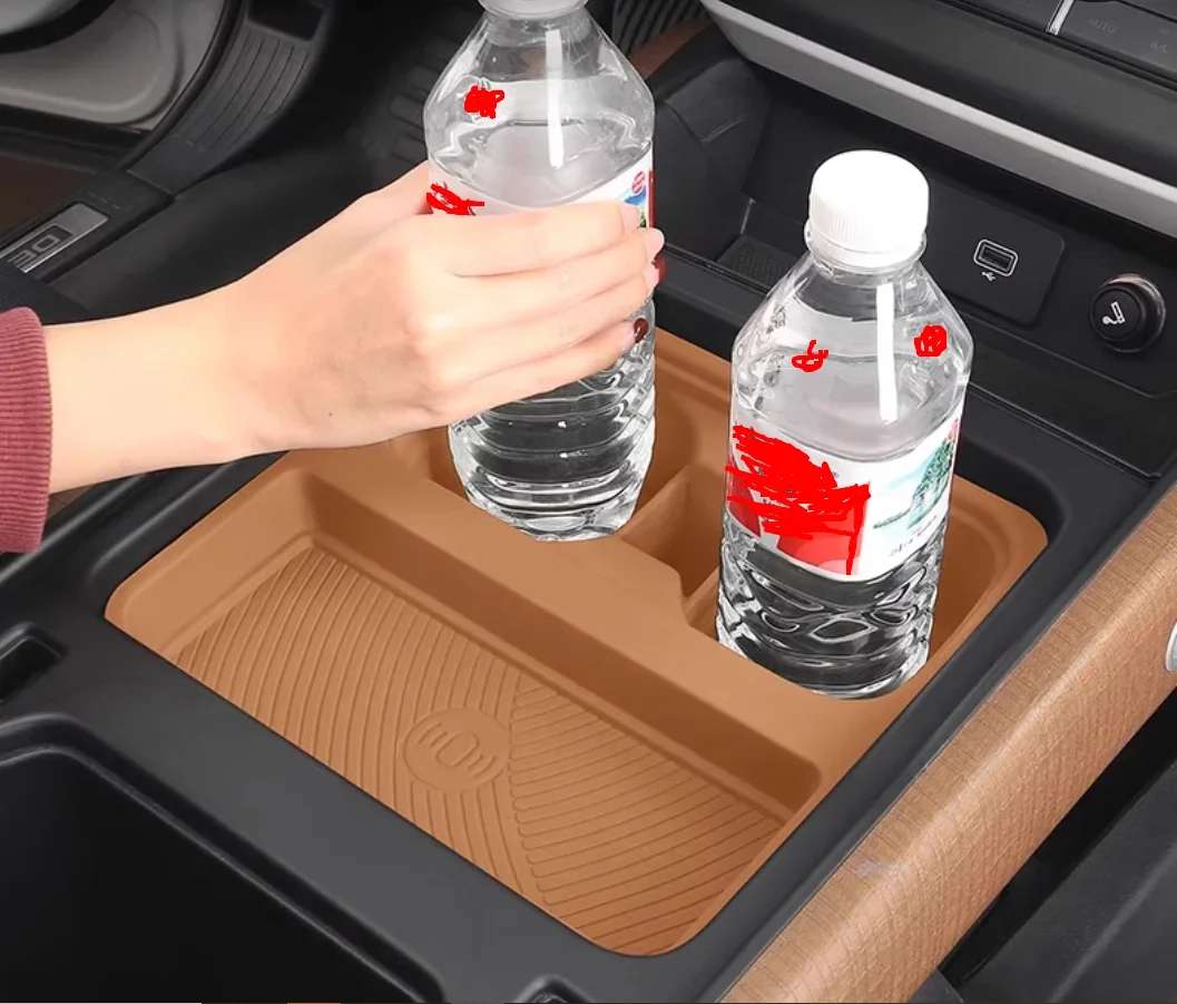 For Land Rover Defender 110/90 modified central control wireless water cup holder silicone non-slip 22-24 storage pad