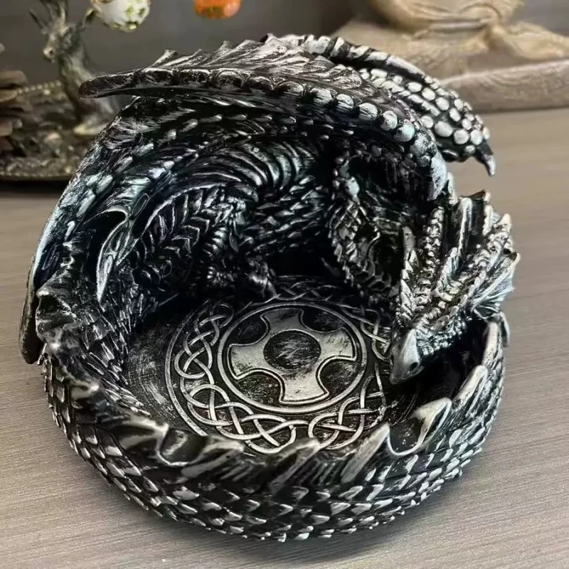 Creative European Dragon Ash Tray Ashtray Outdoor Ash Plate Cigarette Smoking Accessories Home Office Desktop Halloween Decor