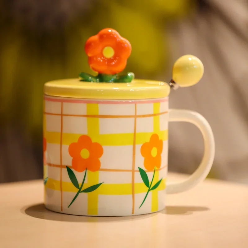 New Cute Style Flower Design Firing Ceramic Mug With Lid And Spoon Set Office Tableware Underglaze Colour Large Capacity 350ml