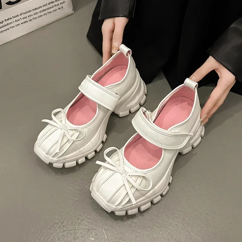 Women Casual Silver Platform Ballet Shoes Thick Sole Sneakers New Summer Fashion Single Shoes Woman Platform Mary Jane Pumps