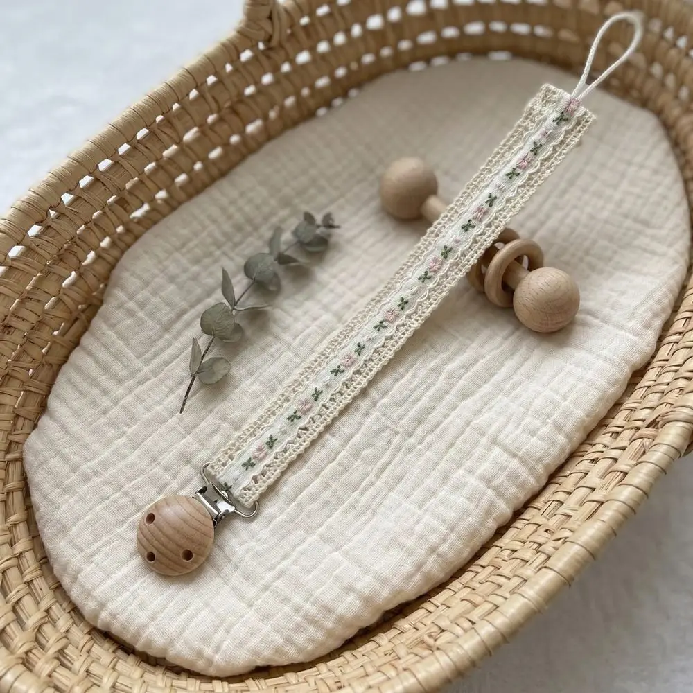 Heart Daisy Printed Flower Print Dummy Nipple Holder PP Anti-drop Wooden Baby Pacifier Chain Colorful Lace Floral
