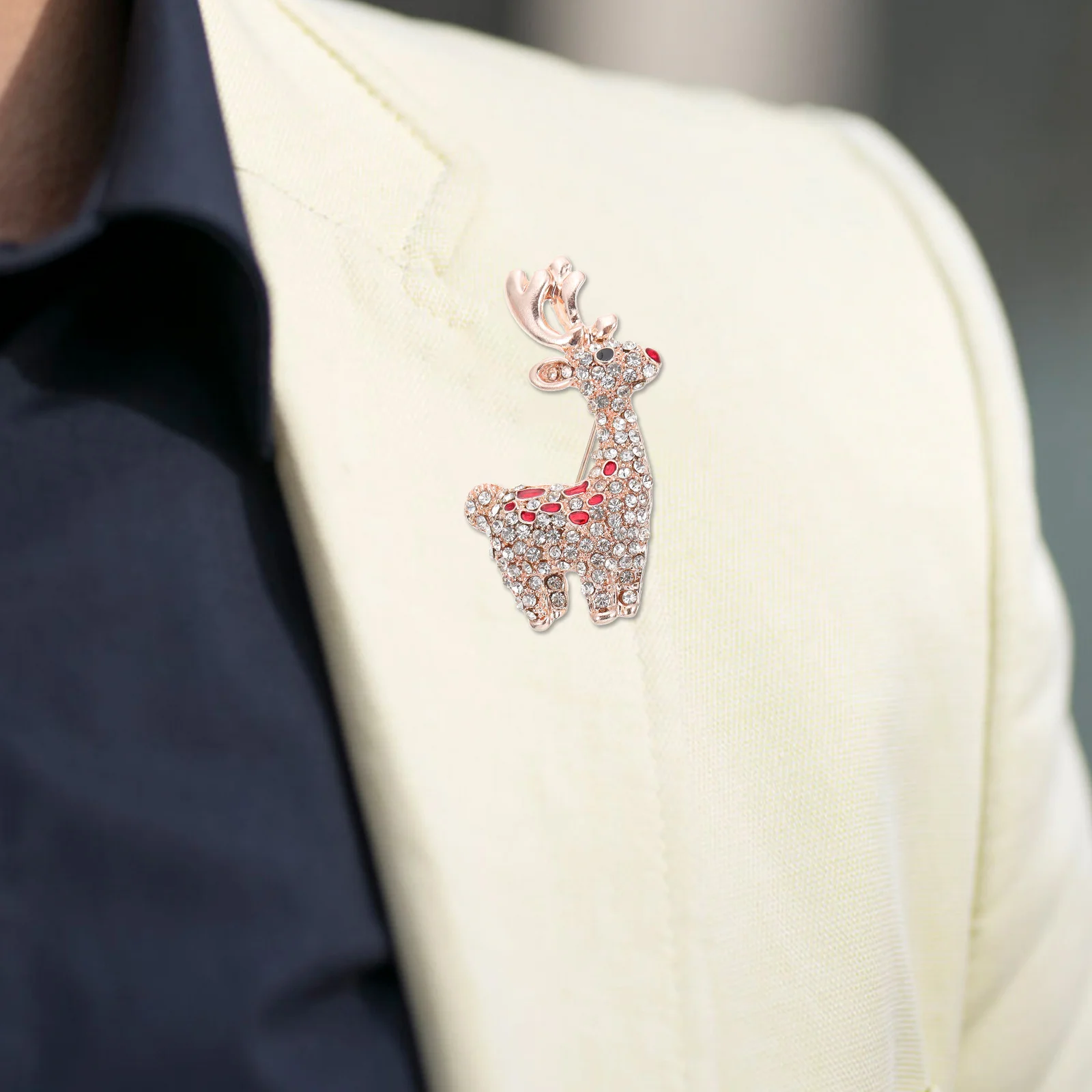 

5pcs Elk Brooch Pin Alloy Christmas Brooch Cartoon Xmas Breastpin Lovely Clothing Decor For Women Christmas Gift Fashion