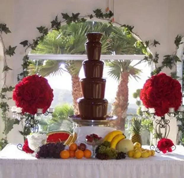 Fontana di cioccolato a cascata commerciale Fontana di fonduta di cioccolato di quinta generazione in acciaio inossidabile a 6 strati per Ce elettrico per feste
