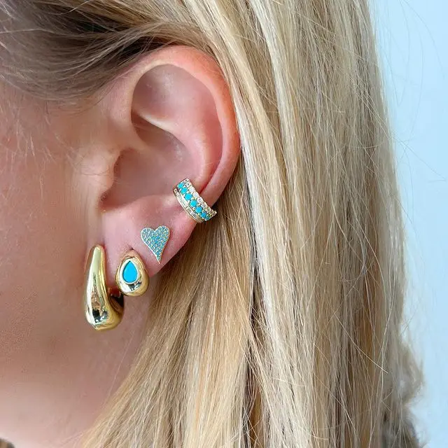 Anting-anting kancing hati kecil wanita, berlapis emas 925 perak murni mikro Pave biru pirus batu