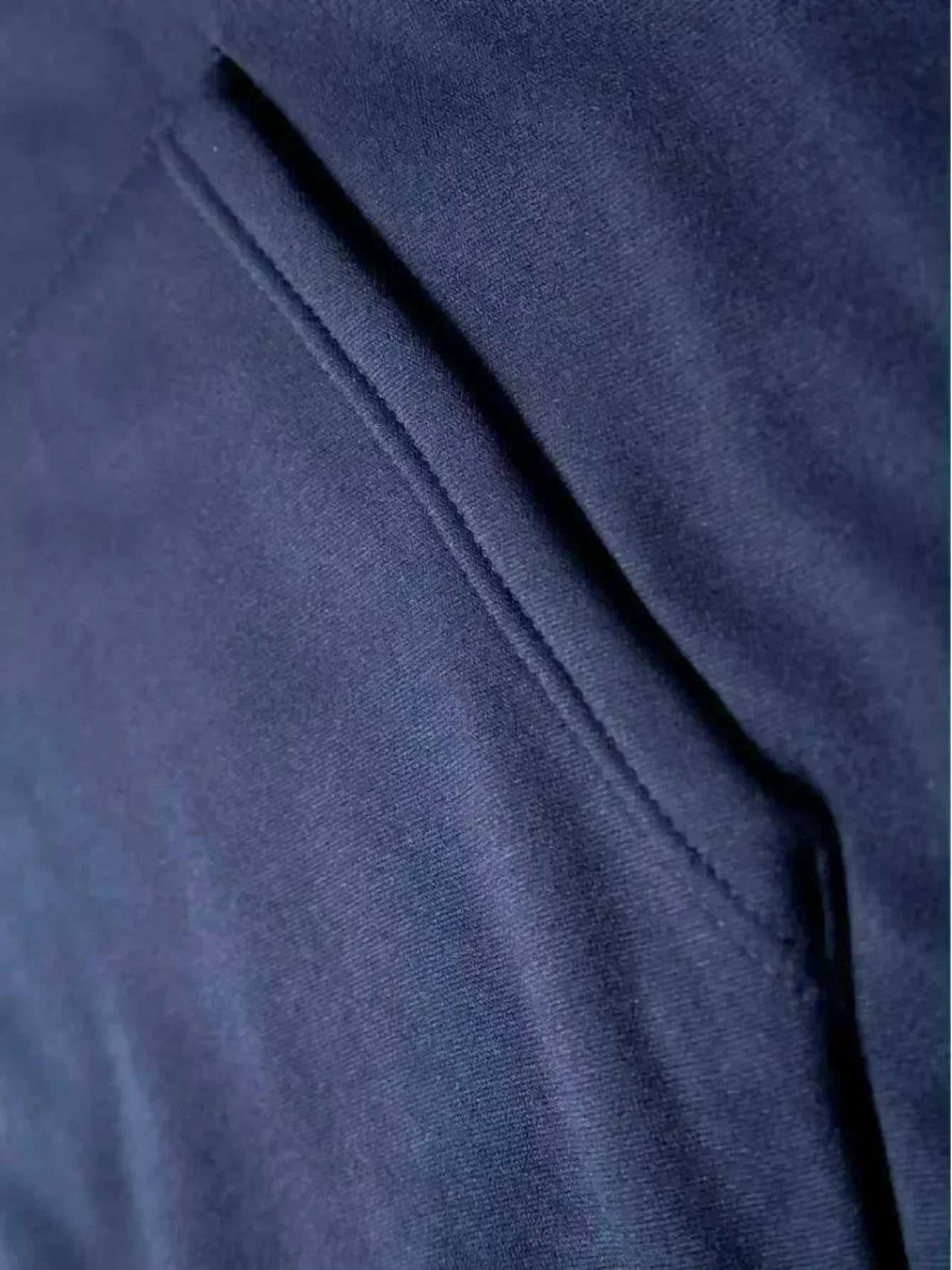 2026 AI-Druck Hochwertiges Damen-Monochrom-Kapuzen-Hoodie-Set Lässiges Zweiteiler-Set Neue Mode Heißer Trainingsanzug mit Jogginghose – Detail 18