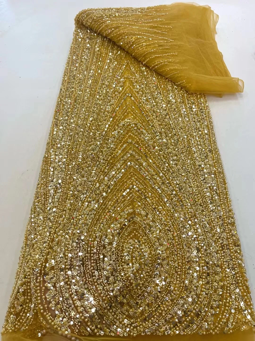 

Gold Latest French Tulle Beaded Sequins Lace Fabric 5 Yards 2025 High Quality Nigerian African Lace Fabrics For Wedding Party