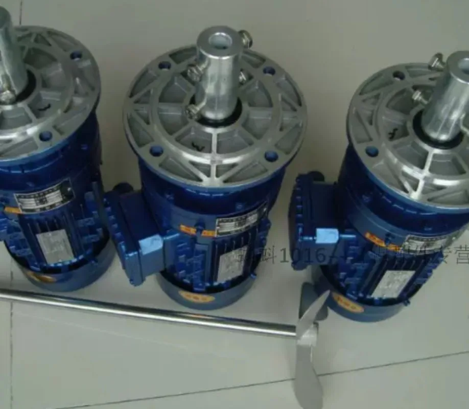 Quality Assurance Vertical Dosing Mixer, 380/220V Dosing Equipment With Cycloidal Pinwheel Reducer