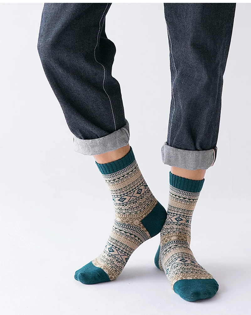 HSS Brand 5 Paar Winter-Herrensocken, dicke Schafwollsocken, warme Herrensocken im Retro-Stil, bunte modische Herrensocken für Schneestiefel – Detail 8