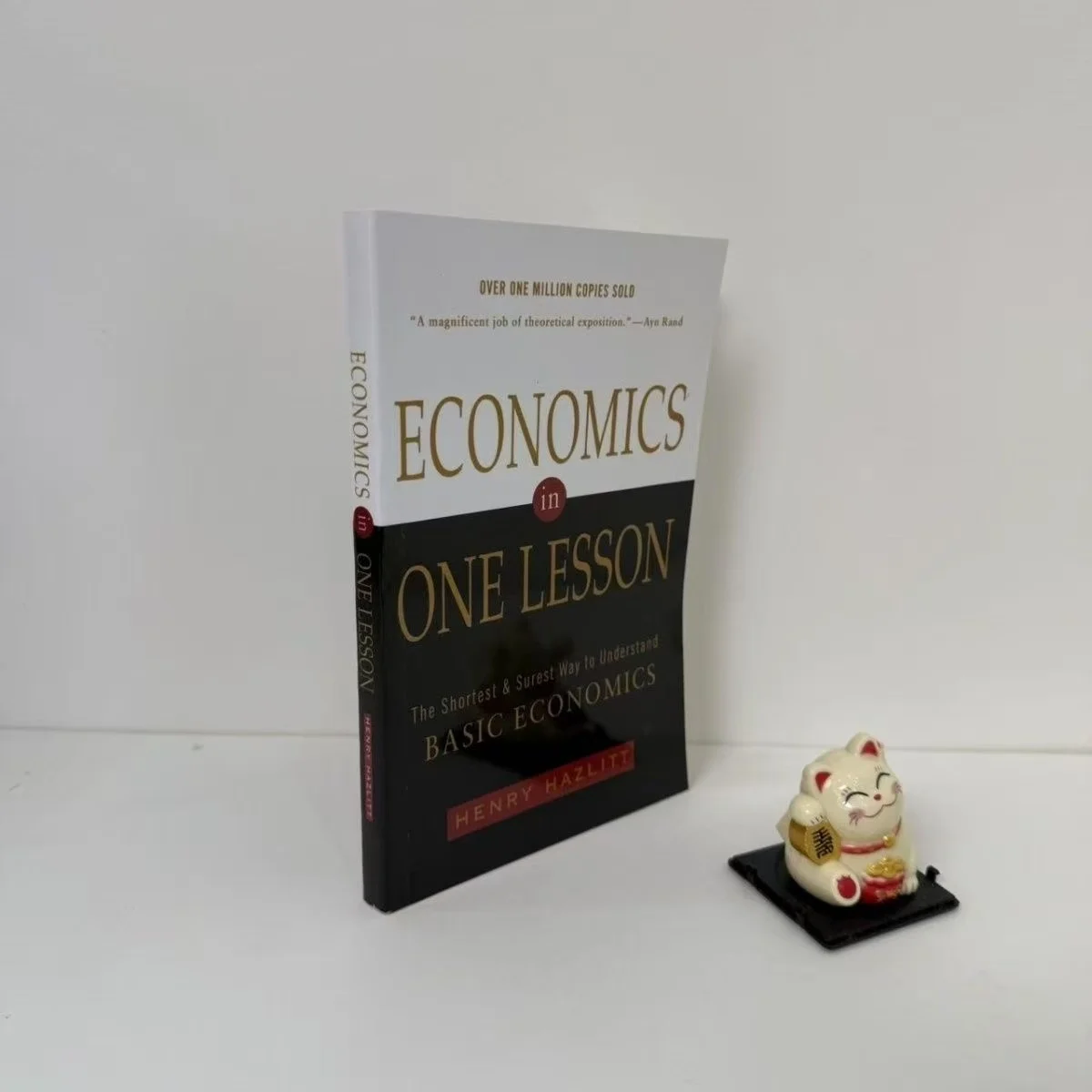 

Economics in One Lesson:the Shortest &surest Way To Understand Basic Economics Paperback Book in English