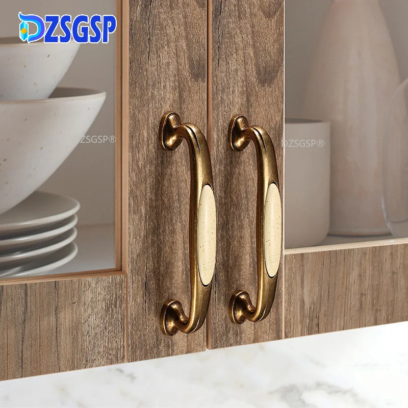 DZSGSP Vintage Brass Ceramic Cabinet Handles Drawer Knobs Furniture Handle Wardrobes Door Pulls European Style Kitchen Handle