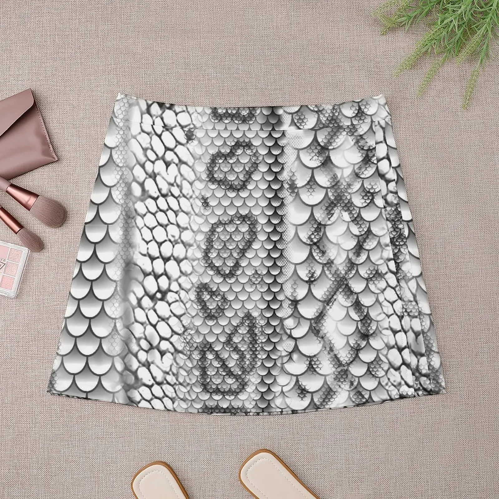 White And Grey Snake Skin Print Skirt Woman  Trendy Mini Skirts High Waist Graphic Aesthetic Casual Skirt Big Size 3XL 4XL