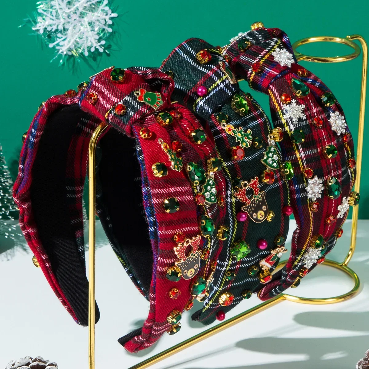 

Hot-selling Checked Fabric Knotted Headband Inlaid with Christmas Accessories Vintage Holiday Hair Accessories