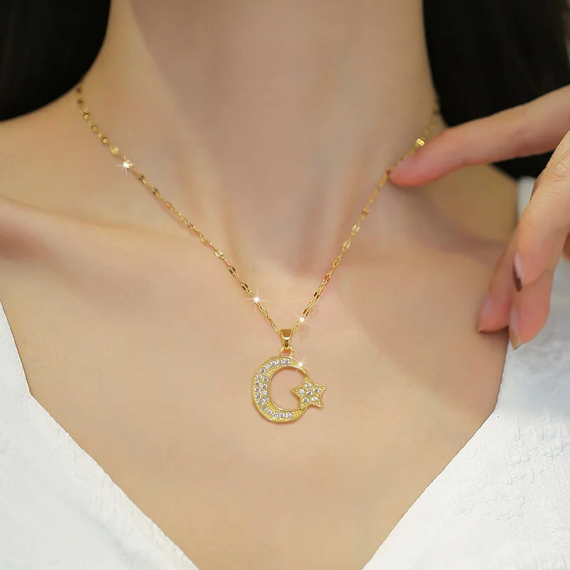 Stainless Steel Fashion Gold Color Moon Star Pendant Necklace Crescent Clavicle Chain Choker Necklace For Women Jewelry 2023 New