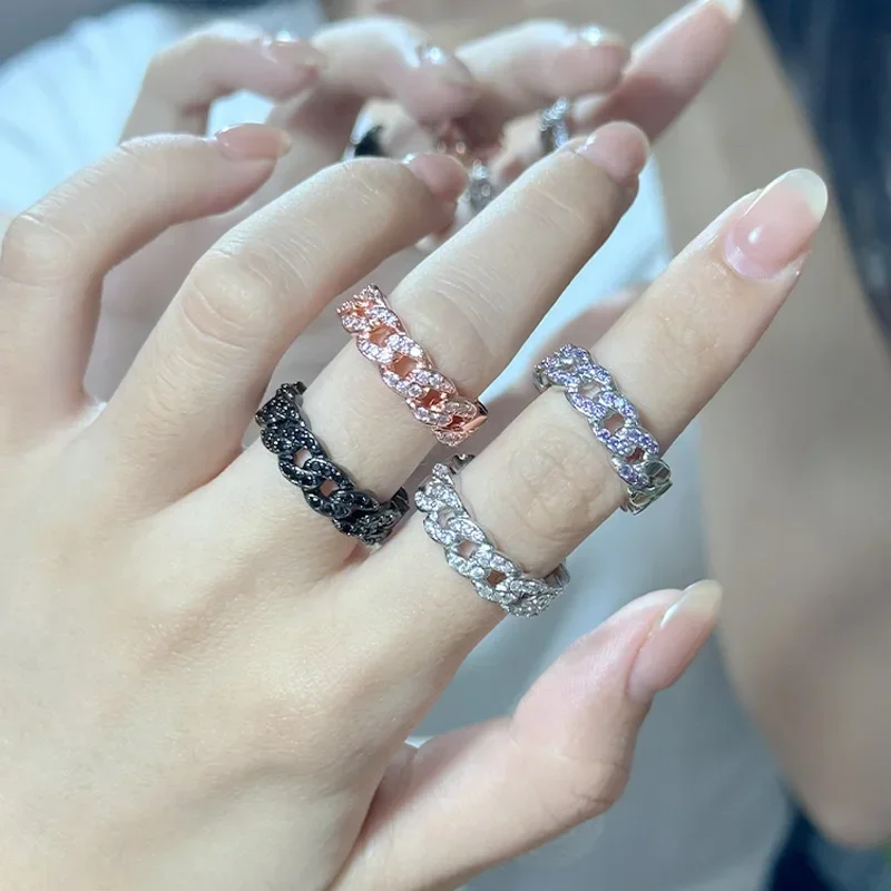 

MDL Moissanit1 Стиль Угольно-черный Премиум Легкое роскошное нишевое кольцо для пары Позолоченное с обсидианным приливом