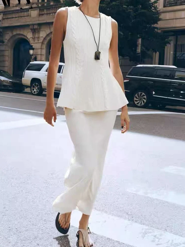 

European and American style autumn new women's clothing fashionable cable knit hem sleeveless round neck top