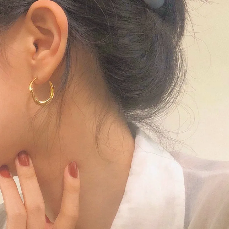 

925 Sterling Silver Hoop Earrings For Women New Fashion Charms Irregular Retro Simple Design Wedding Party Jewelry