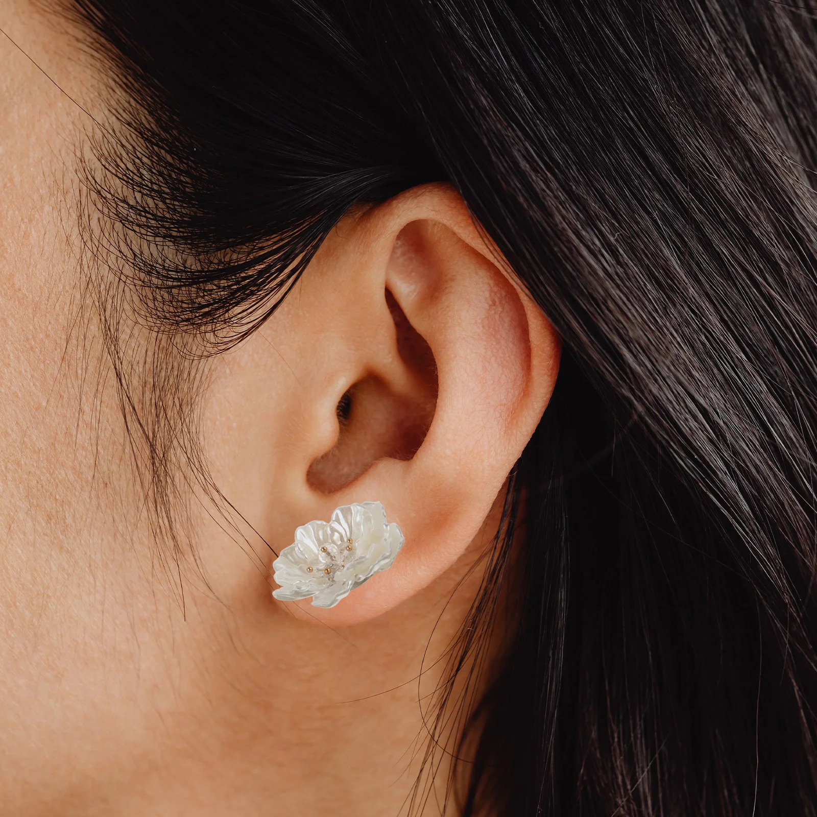 

2 Pcs Crystal Flower Hair Clips Pearl Charms DIY Jewelry Making Decorative Artificial Brooch Shoe Buckle Craft Supplies White