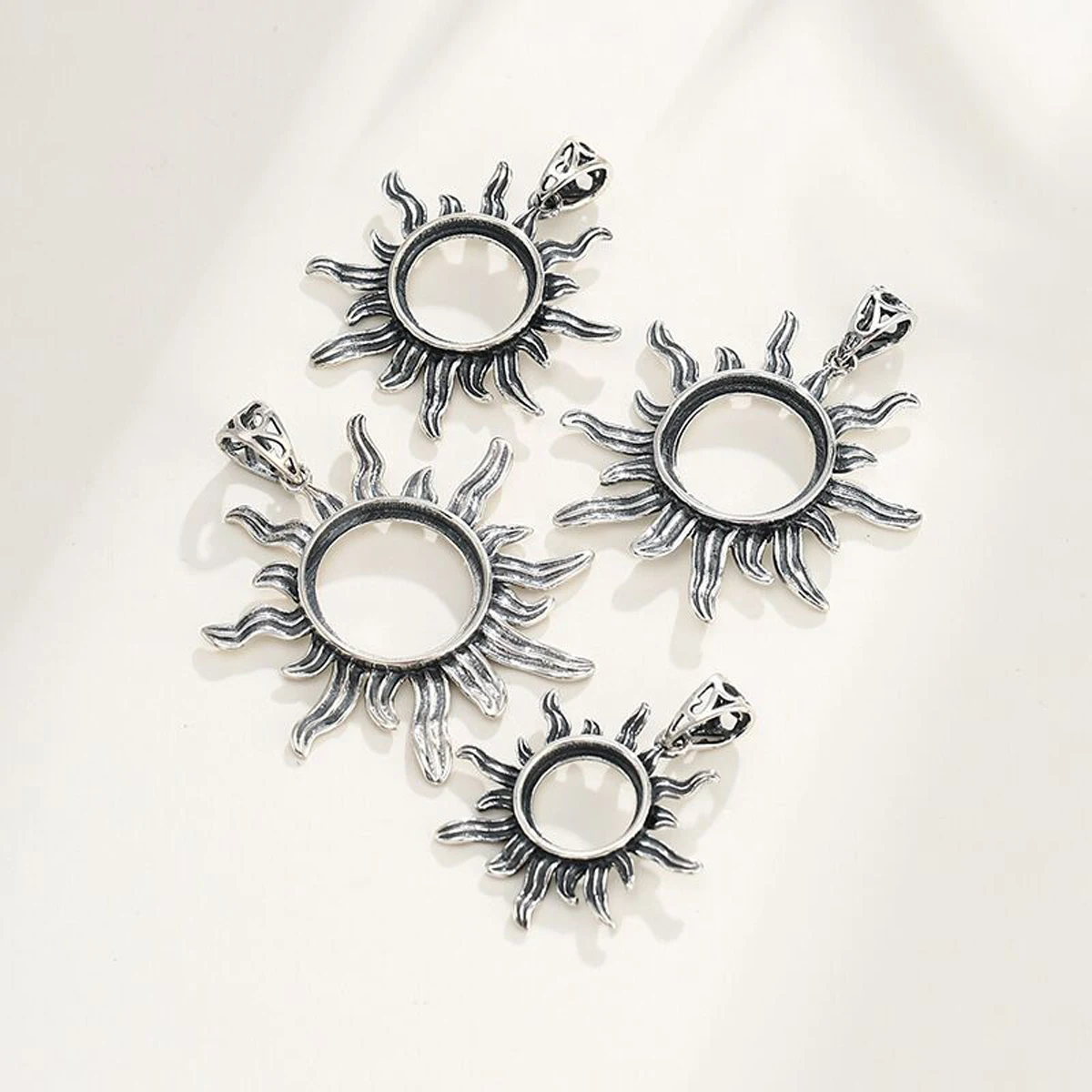 

925 Sterling Silver Thai Silver Sunflower Pendant Tray Base for 8-15mm Round Cabochon DIY Necklace Charm Jewelry Making