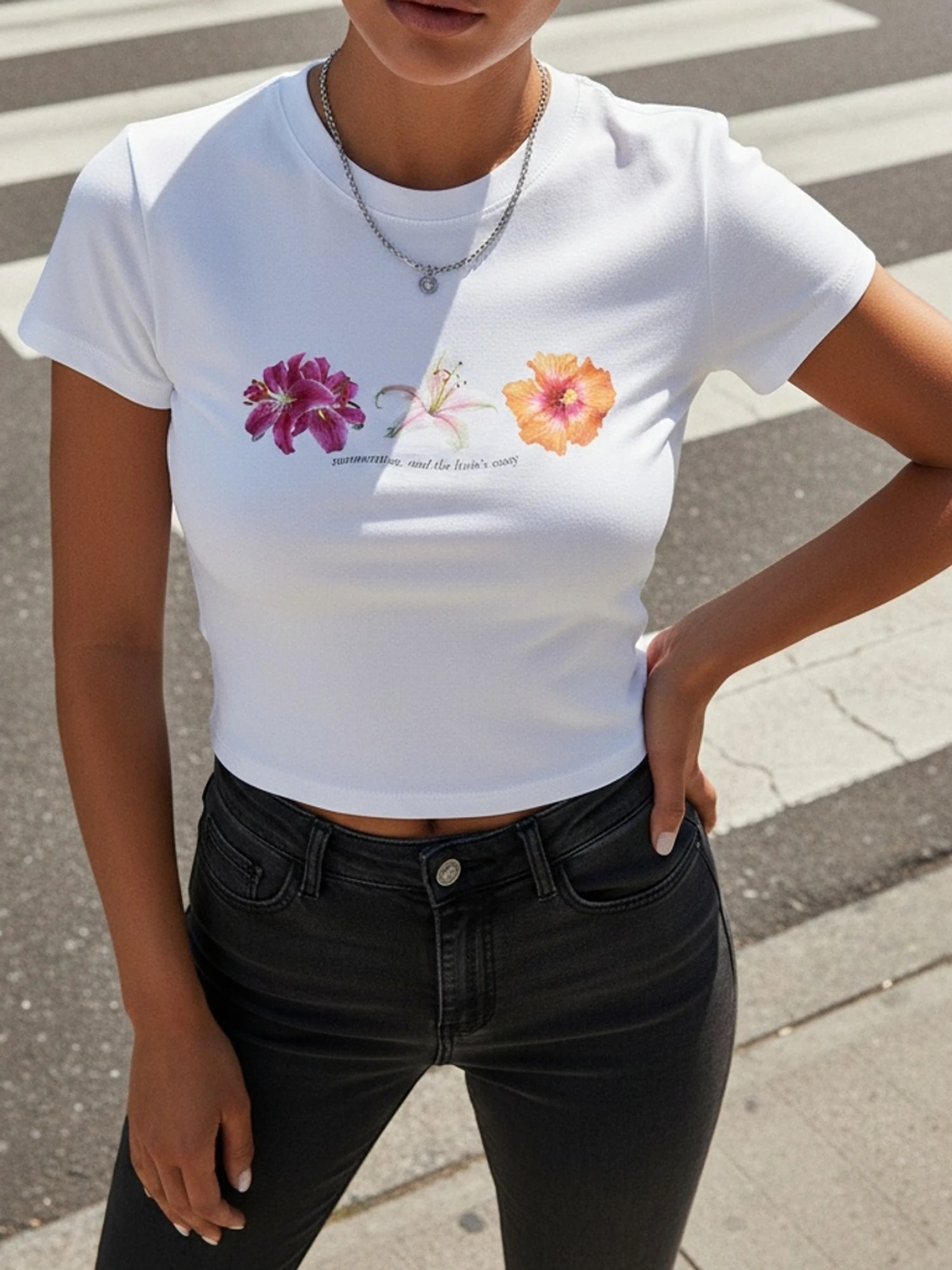 2026 Spring/Summer New Arrival Women's Bodycon Y2K Style Short Sleeve T-Shirt - Unique Geometric Print Pattern - Sexy Hot Style - Versatile Streetwear Fashion - Casual Top - All-Season Comfort - Trendy Crew Neck T-Shirt