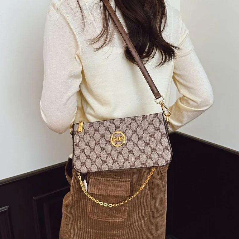 

Fashionable Women's Shoulder Bag Crafted From Premium Leather Featuring Trendy Design And Paris Stylish Style