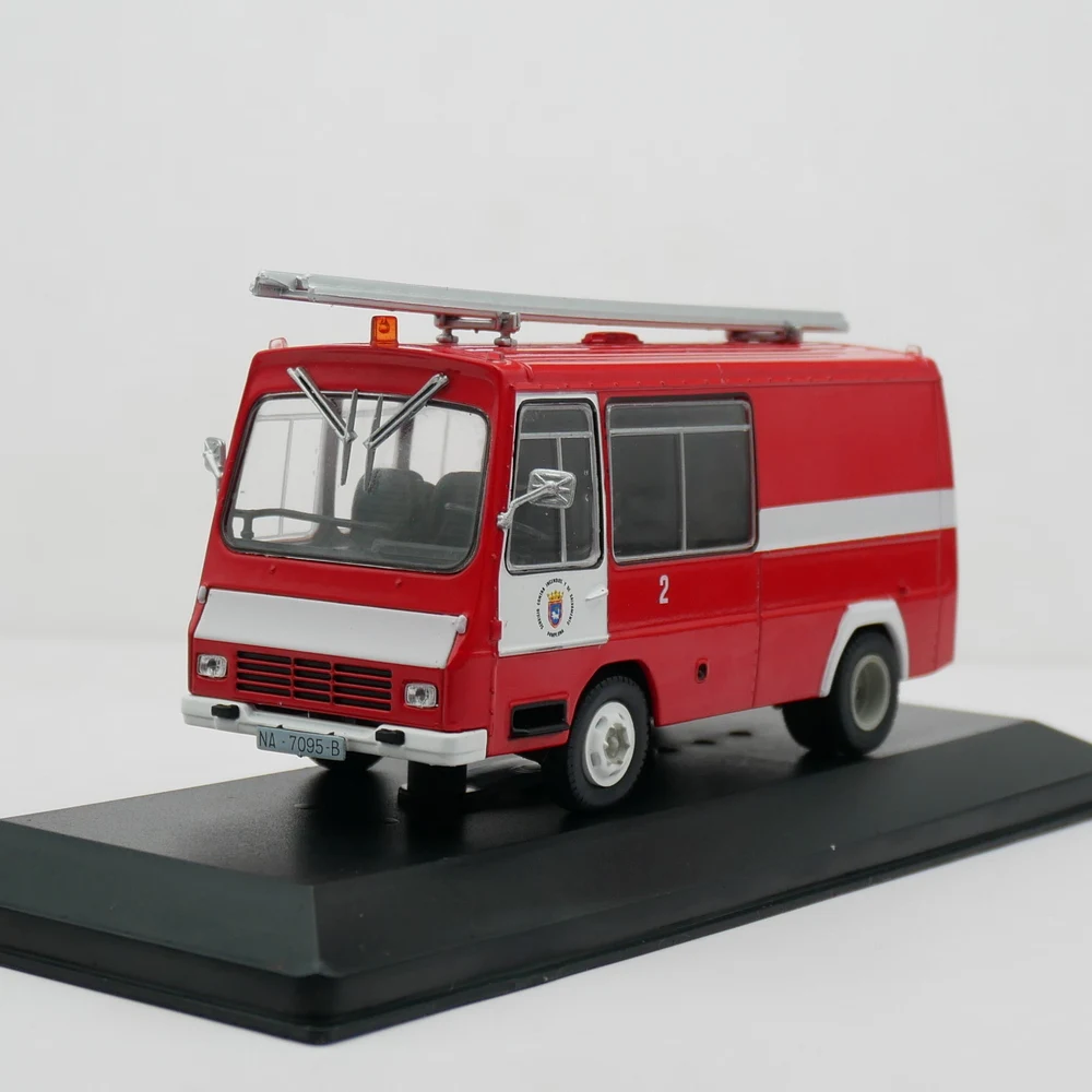 Diecast Ixo 1:43 escala Pegaso SAVA Cosmos 1973 Pegaso motor de bomberos coche en miniatura de aleación juguete coleccionable regalo recuerdo adorno de exhibición