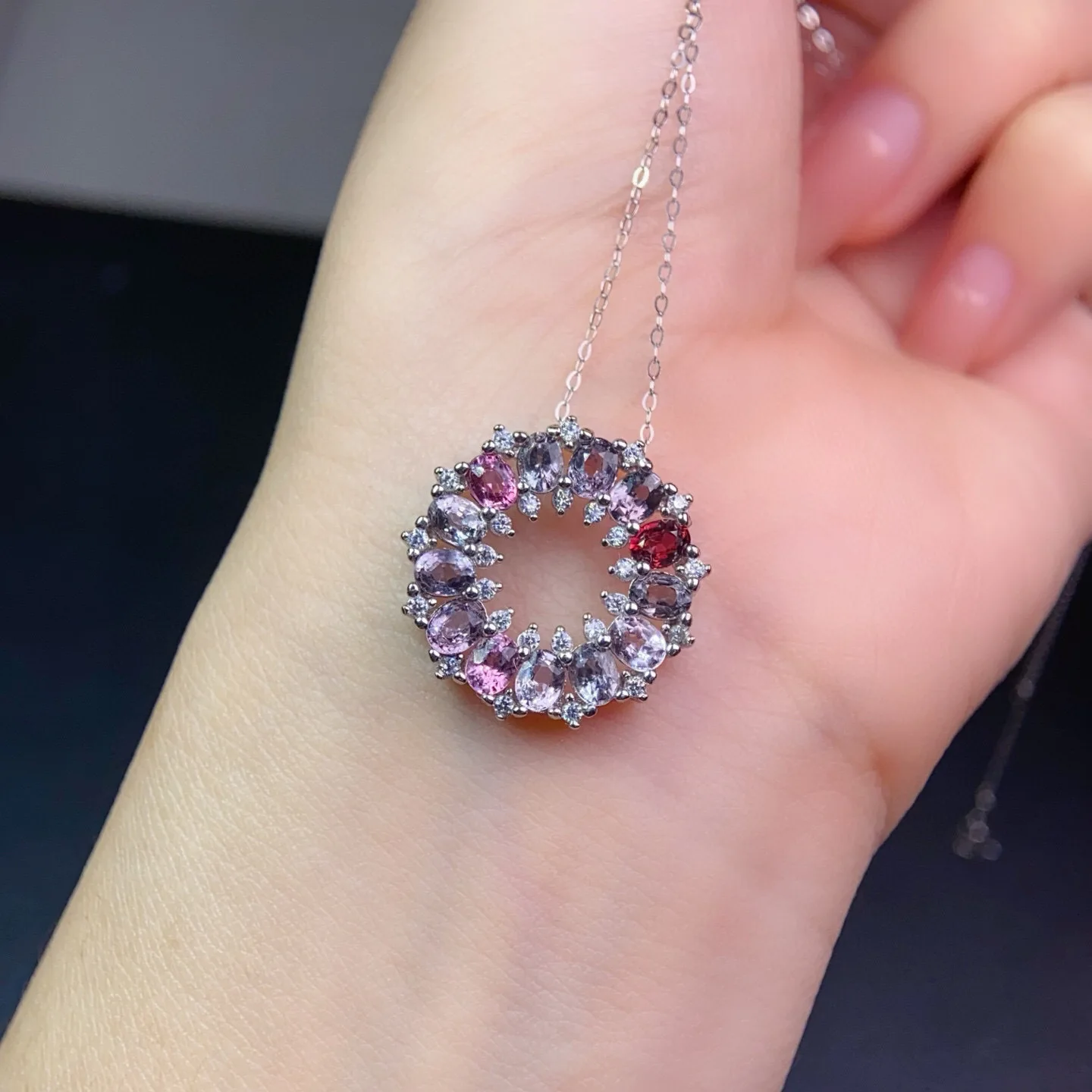 Natural Colorful Spinel Wreath Pendant Necklace, Clear Crystal, 3*4mm Main Stone, S925 Sterling Silver Inlay, Gemstone Jewelry