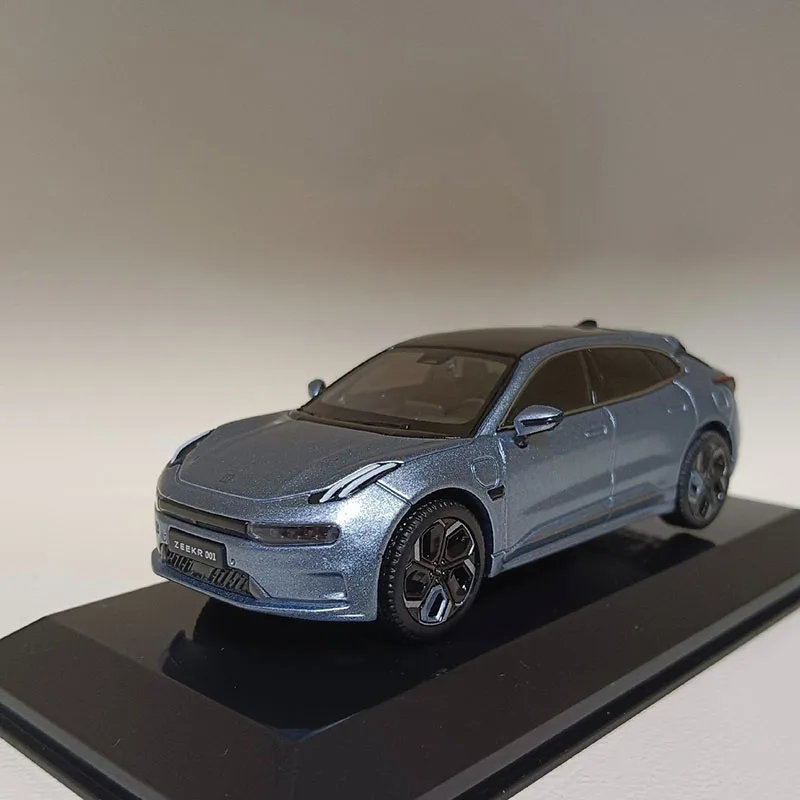 1:43 Scale ZEEKR 001 Alloy Car Model Ornament