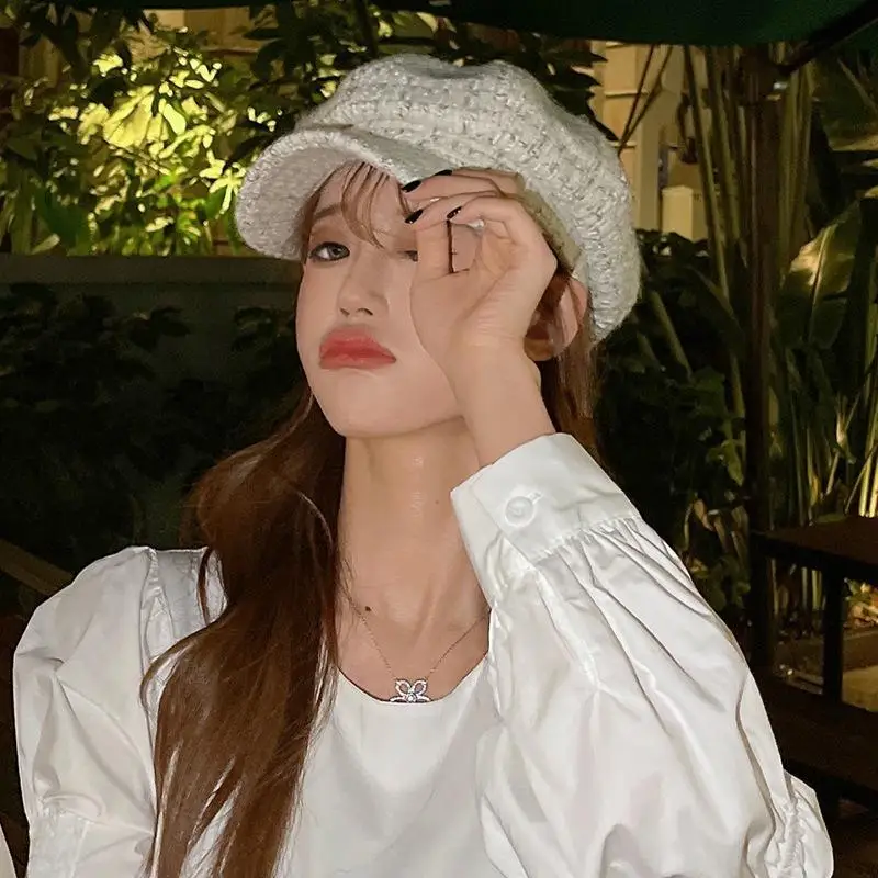 Stylish Designer Beret for Women Featuring Classic Pattern Daily Outings Travel Or Casual Wear Spring-Autumn Collection
