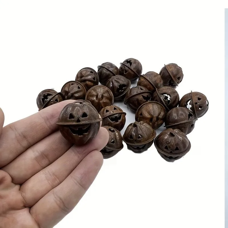 11 pcs Pumpkin Face Bells with Pumpkin Face Design, ideal for Pet Collar Accessory and Home Holiday Hanging