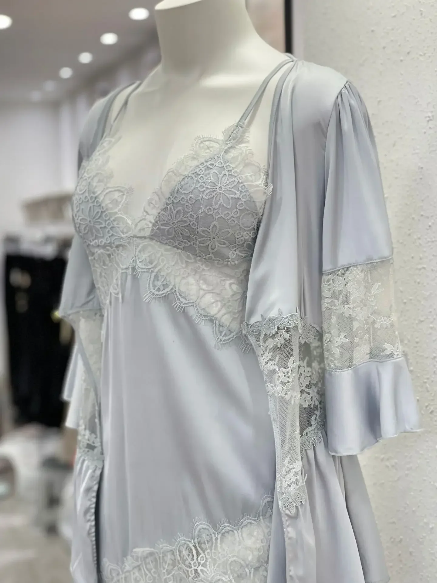 sexy lady night dress silk Women Sleepwear Wrapped Hip Night Lingerie Lace Homewear Seduction Private Housewear Floral Nightgown Season:COLD WEATHER