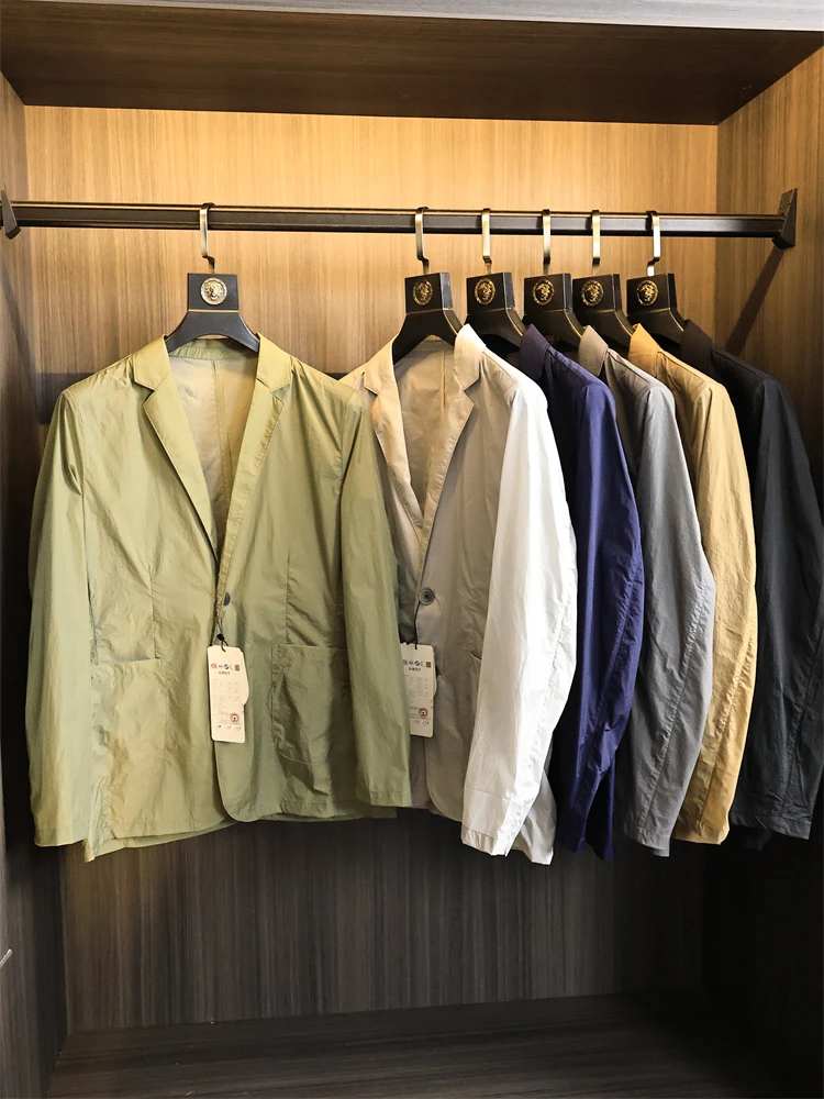 

Lightweight Breathable Men's Busin Casual Notch Lapel Summer Jaet Faionable Urban Sle Thin Long Sve Stand Length