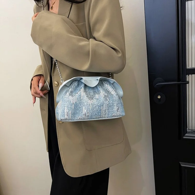 

Luxury Women's Shoulder Bag Crafted From Premium Leather Featuring Casual Simple Vintage And High-End Vintage