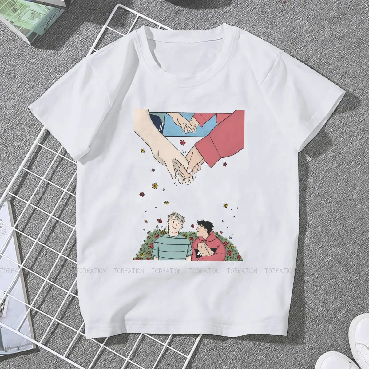 Hand in Hand Women Clothing Heartstopper Sweet TV Series Tshirts Vintage Alternative Loose Tops Tee Kawaii Girls Streetwear