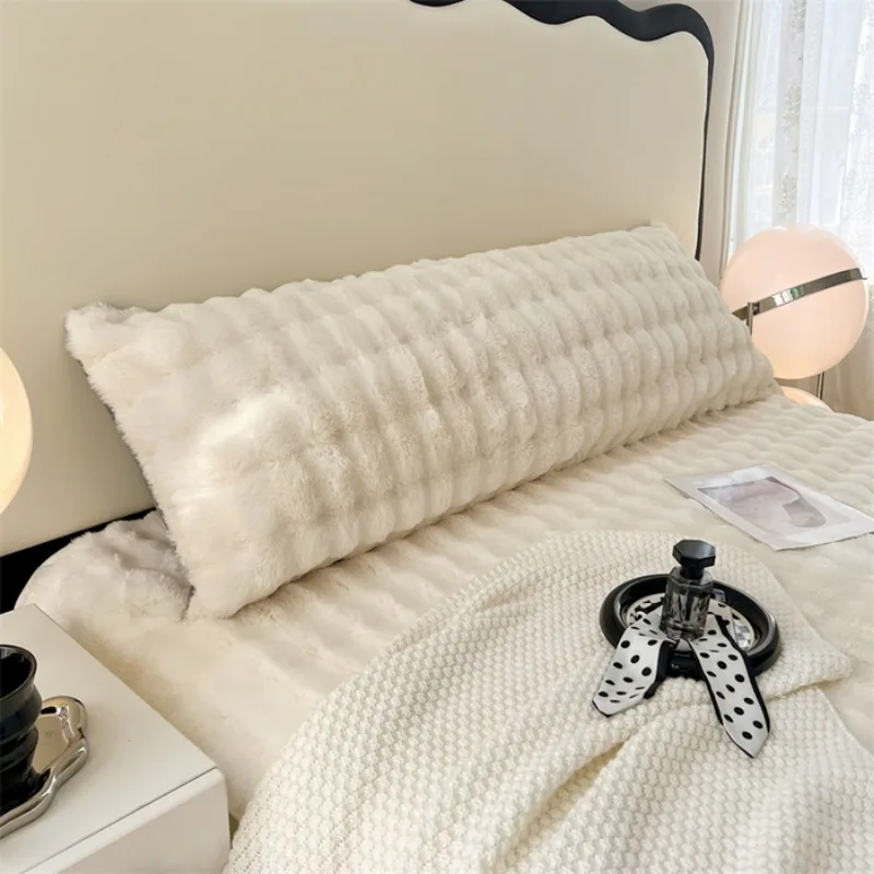 2025 new solid color imitation rabbit plush adult pillowcase milk plush extended snowflake plush pillowcase, without pillow core