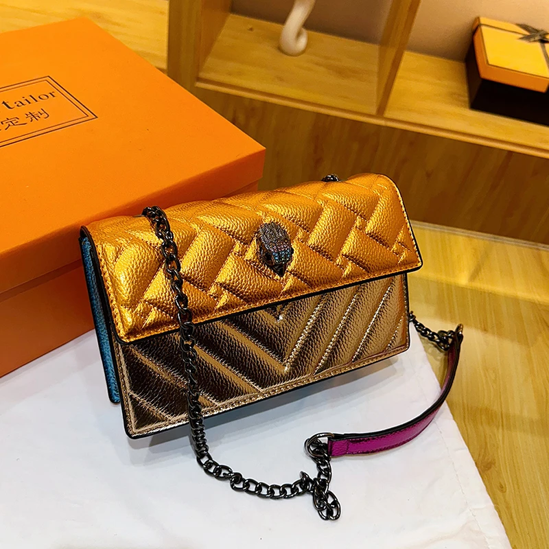 2024 New Fashion Women's Bag Chain Shoulder Crossbody Bag with Eagle Head Detail and Premium Small Square Bag