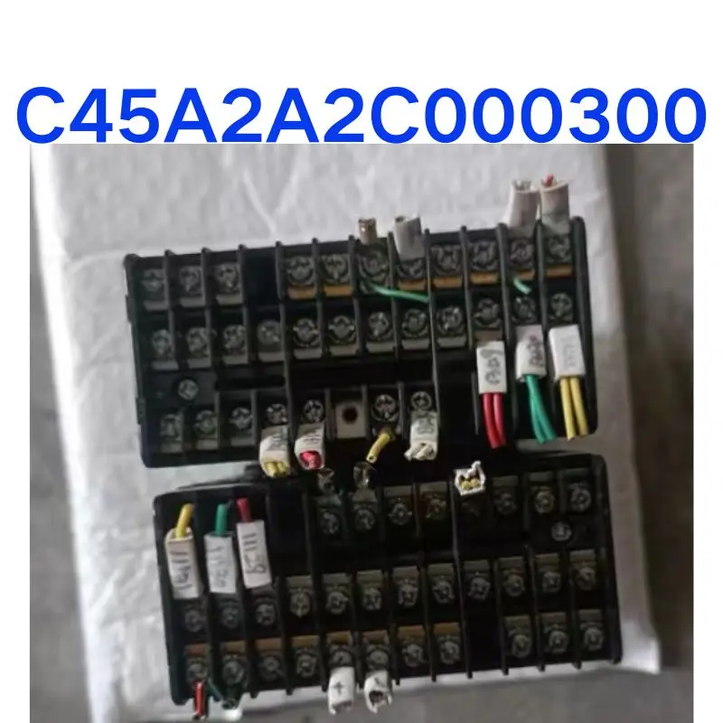 Used C45A2A2C000300 temperature controller tested OK function intact