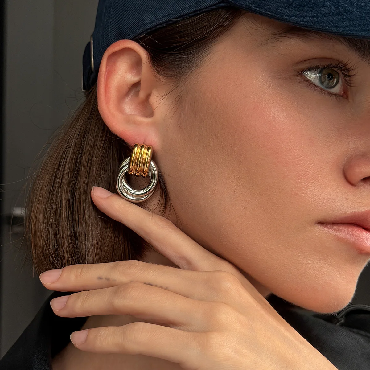 

Trendy Stainless Steel Simple Multilayer Winding Circle Twist Knot Earrings for Women Daily Versatile Party Fashion Jewelry Gift