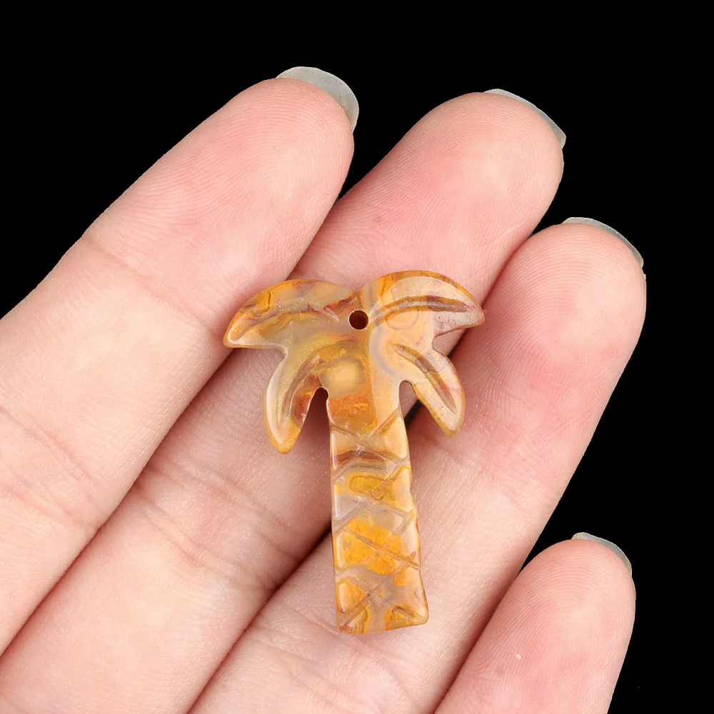 1PC Natuursteen Agaat Gesneden Kokospalm Standbeeld Palmbomen Reiki Healing Kristallen Ornament Home Decor DIY Hanger Accessoires