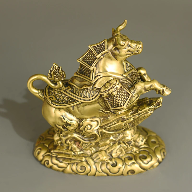 Brass bull ornament, bronze bull, auspicious zodiac bull decoration, home craft ornament, decorates the bull to bring good fortu