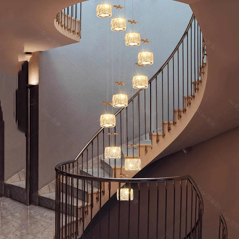 Plafonnier LED suspendu en cristal au design moderne, éclairage d'intérieur, luminaire décoratif de plafond, idéal pour un salon ou des escaliers