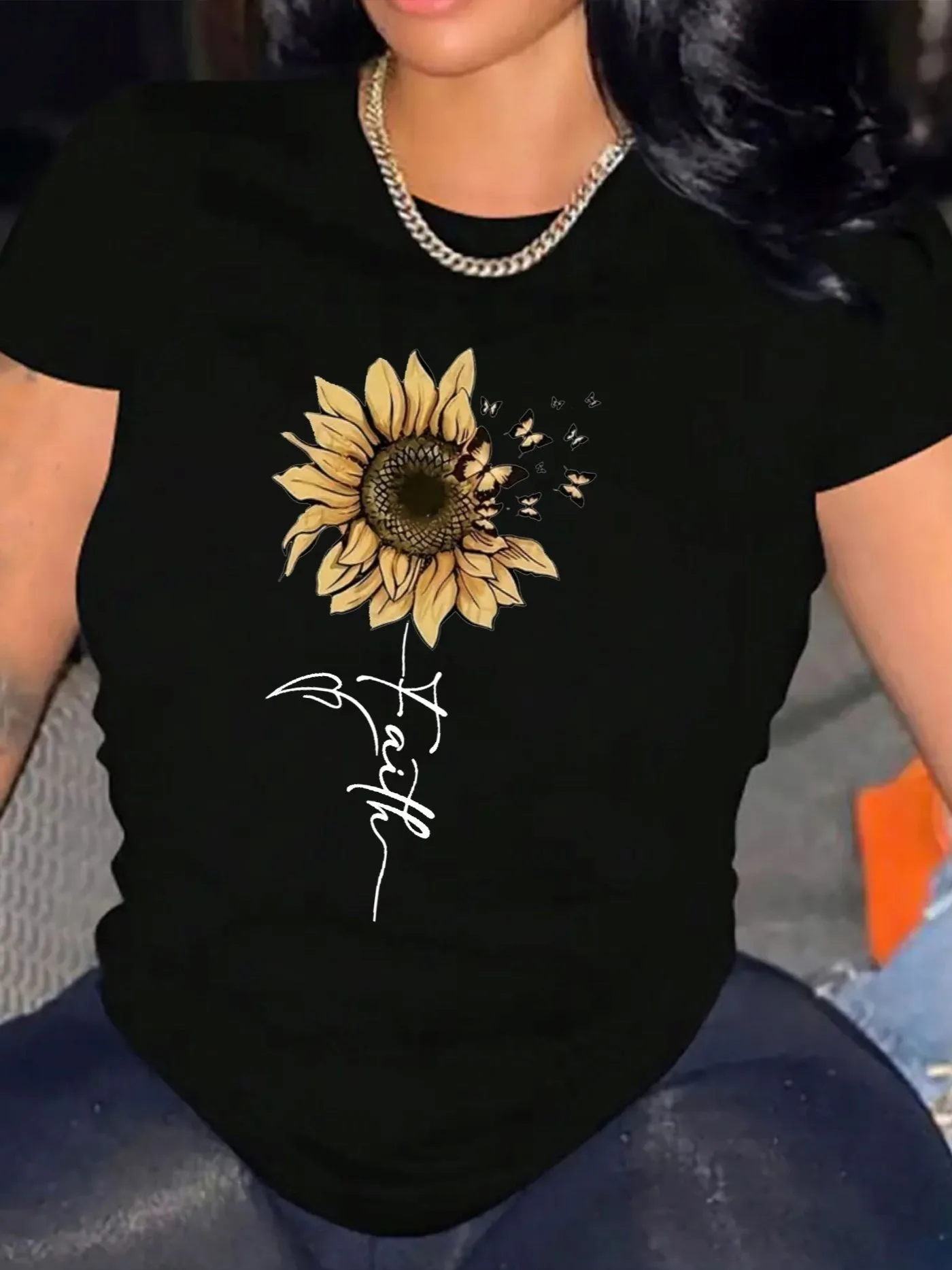 

Женская футболка с цветочным принтом, удобная повседневная хлопковая рубашка с круглым вырезом и короткими рукавами, мягкий дышащий топ, женская одежда